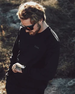 Active L/S Tee M Deep Black