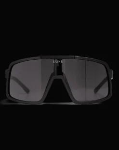 Athletic Square Black/Smoke